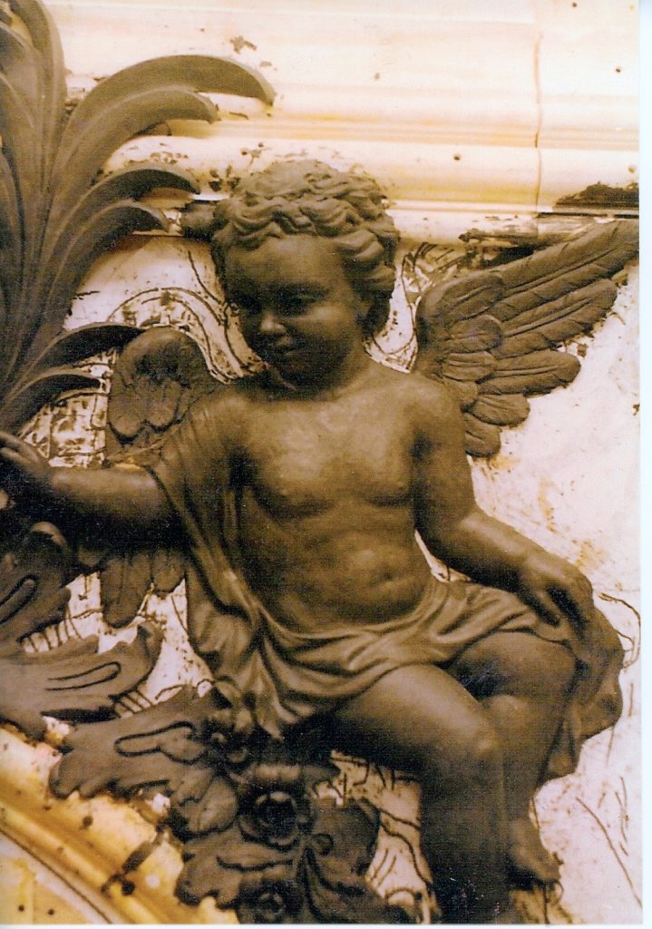 The Imperial Chapel at Peterhof Palace — 8